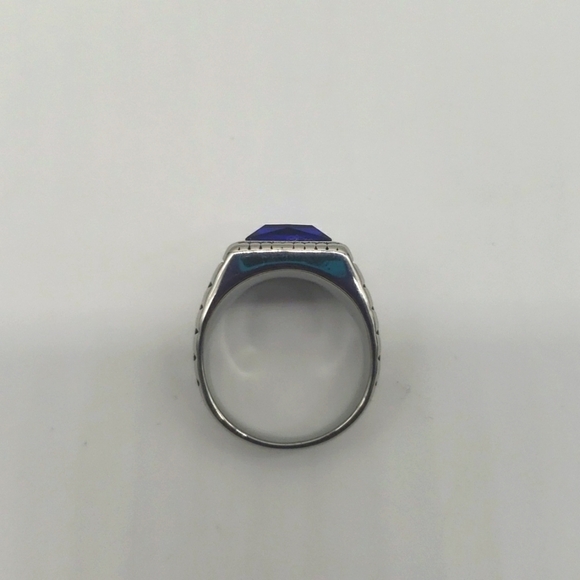 2007- Royal Blue Cubic Zirconia Handmade Men's Ring Size 10 NWT - Picture 4 of 7